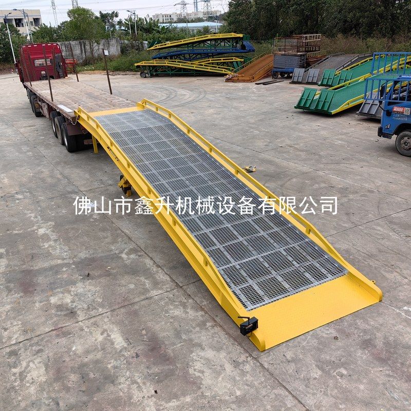 HRHS-15 欧美款液压移动登车桥 15 吨 细节图 4
