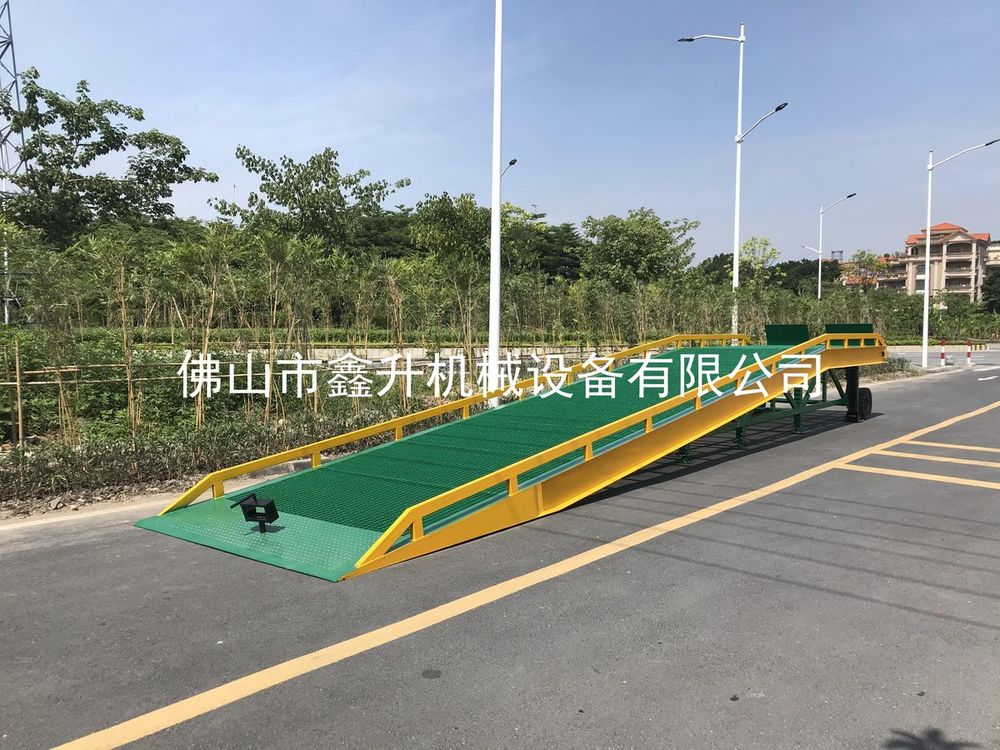 HRXS-15 标准机械移动登车桥 15 吨 细节图 3