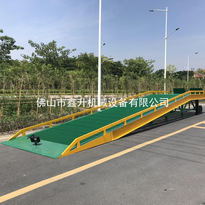 机械重型登车桥 HRVS-10 加强型欧美款